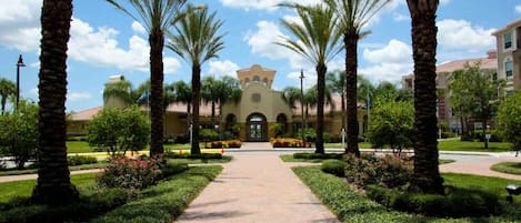 Apartment, Multiple Beds (5075 Vista Cay) | Property grounds