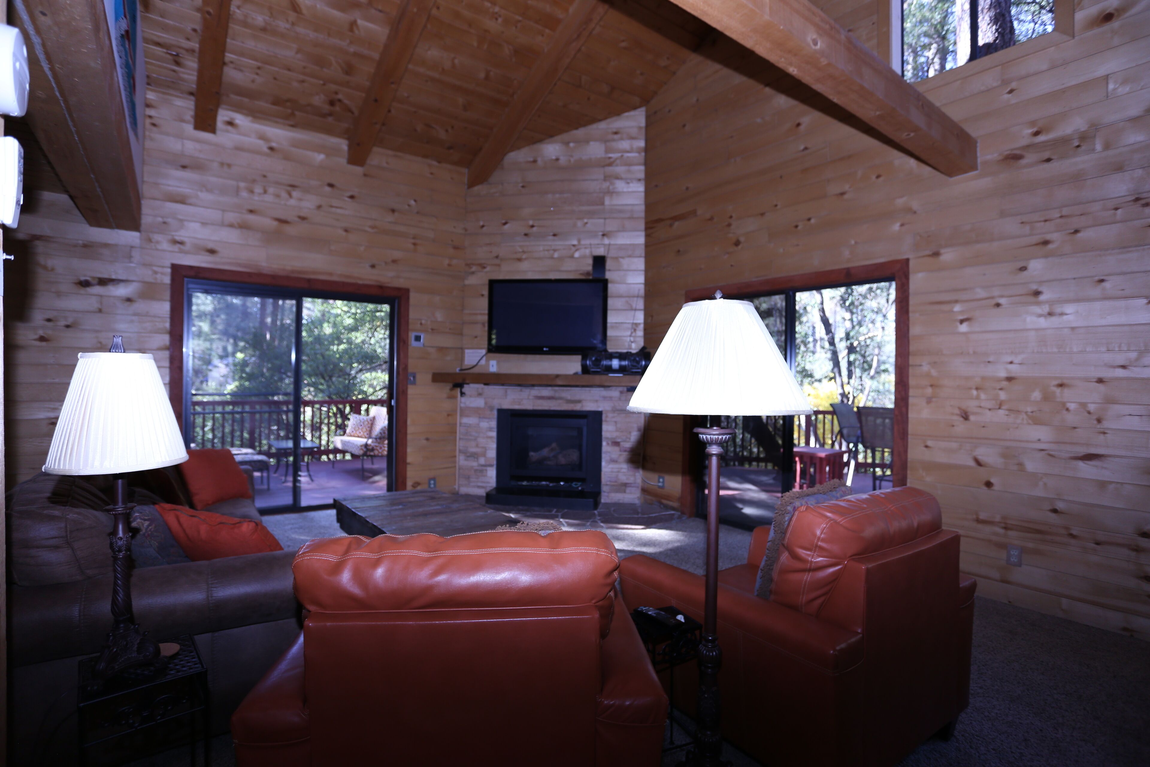 Treehouse Cabin is your Mountain Getaway