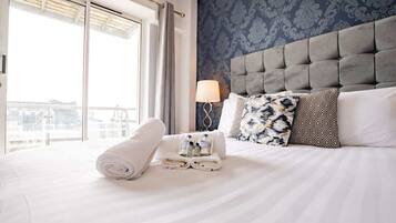 3 bedrooms, iron/ironing board, travel cot, WiFi