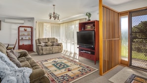Family House, 2 Bedrooms | Television - Foreshore Beach House ideal family spot (Dromana)
