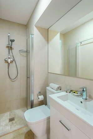 Apartment (3 Bedrooms) | Interior