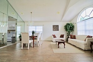 Villa, Multiple Beds, Private Pool | Living room