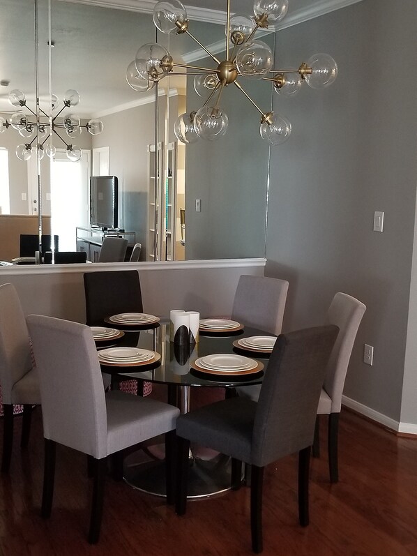 تناول الطعام