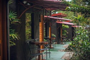 Cabane, salle de bains privée (River)