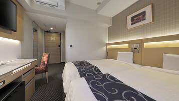 1 bedroom, desk, free WiFi, bed sheets