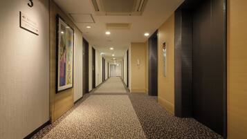 1 bedroom, desk, free WiFi, bed sheets