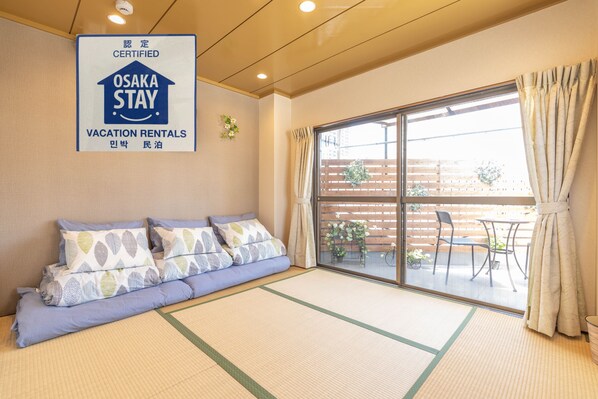 Departamento | 4 habitaciones, cortinas blackout, wifi gratis y ropa de cama