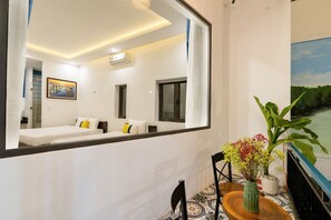 Family Room with Pool view | Minibar, in-room safe, desk, soundproofing