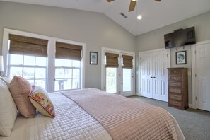 4 habitaciones, tabla de planchar con plancha y wifi gratis 