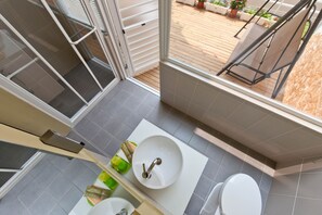 Chambre Double | Vue depuis le balcon