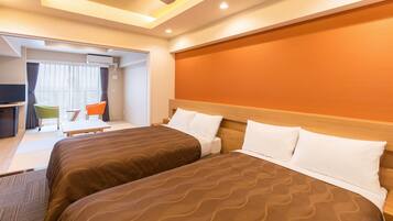 Free WiFi, bed sheets