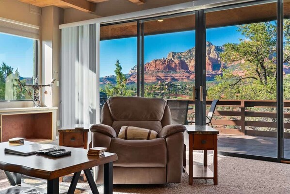 TV, fireplace, DVD player, offices
