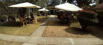 Taphe Guest House Resort