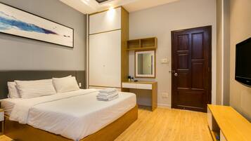 1 bedroom, desk, free WiFi