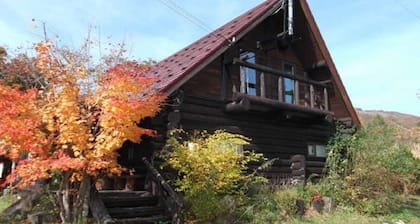 Lend a quiet forest log house and enjoy the spacio / Kameda-gun Hokkaidō