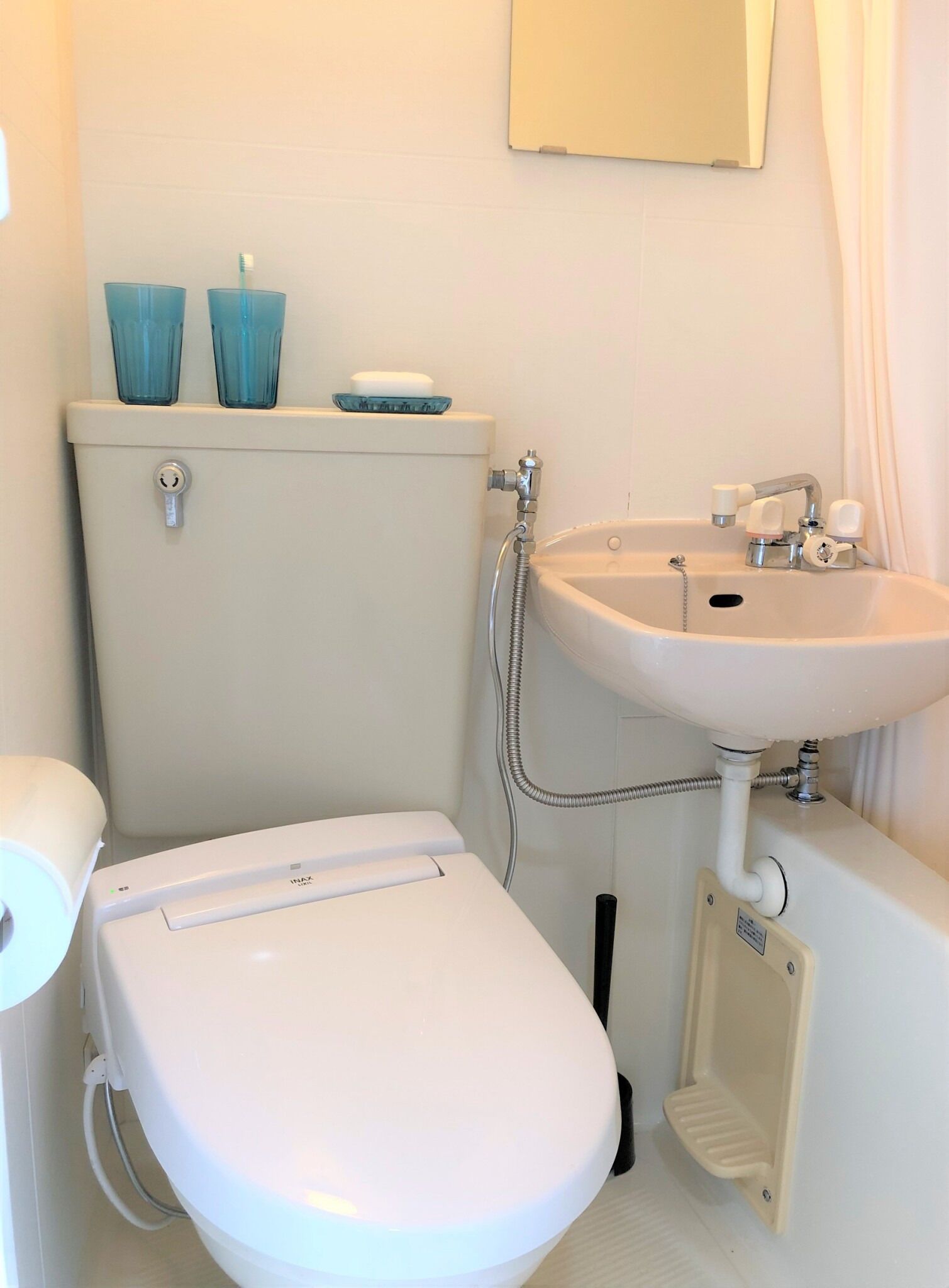 Hair dryer, towels, shampoo