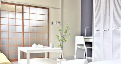 AR15 Grand opening in the oldfashioned charm o - Kamiyama apartment third floor 305 / Osaka Ōsaka