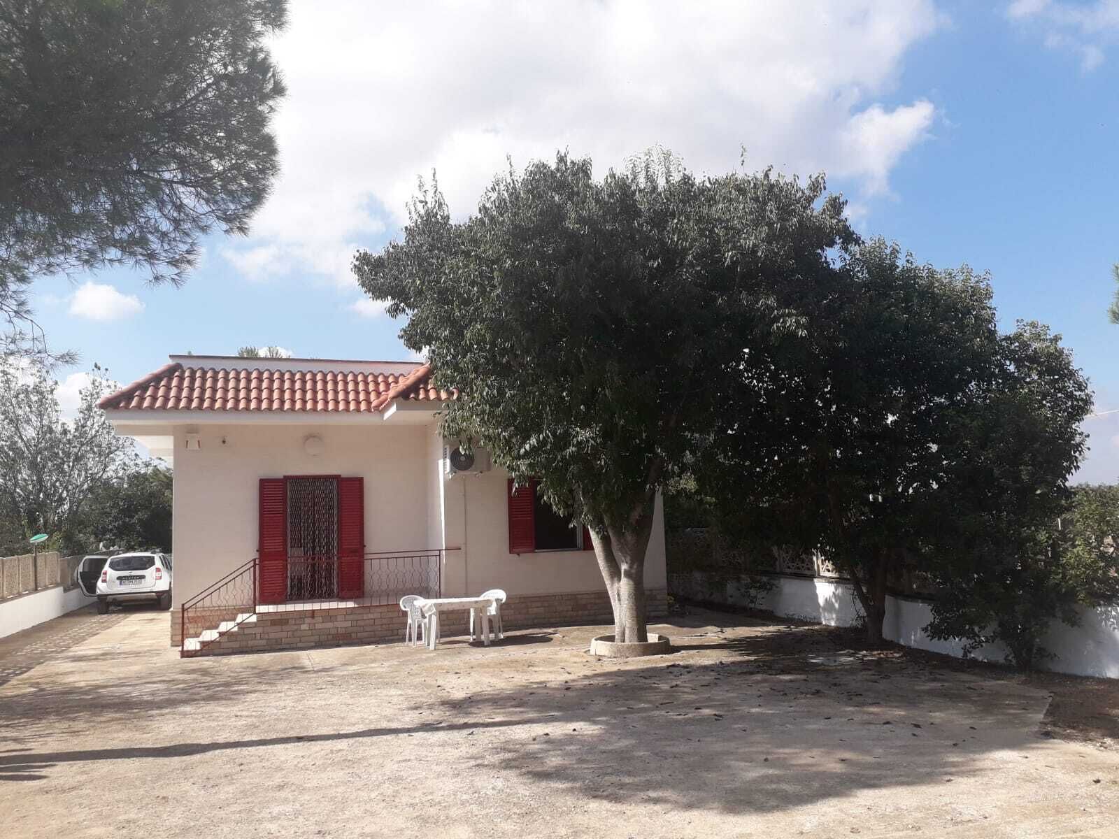 Beautiful cottage in the countryside