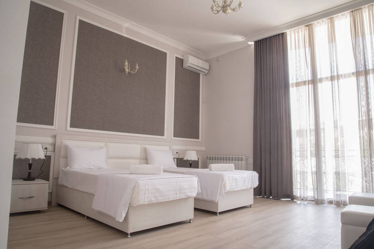 Minibar, desk, blackout drapes, soundproofing