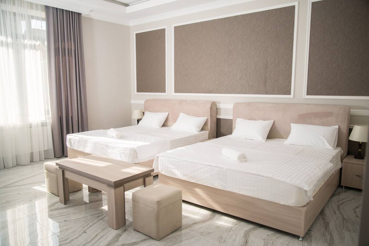 Quadruple Room | Minibar, desk, blackout drapes, soundproofing