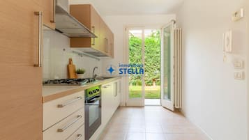 Lavavajillas y utensilios de cocina