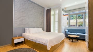 Escritorio y wifi gratis