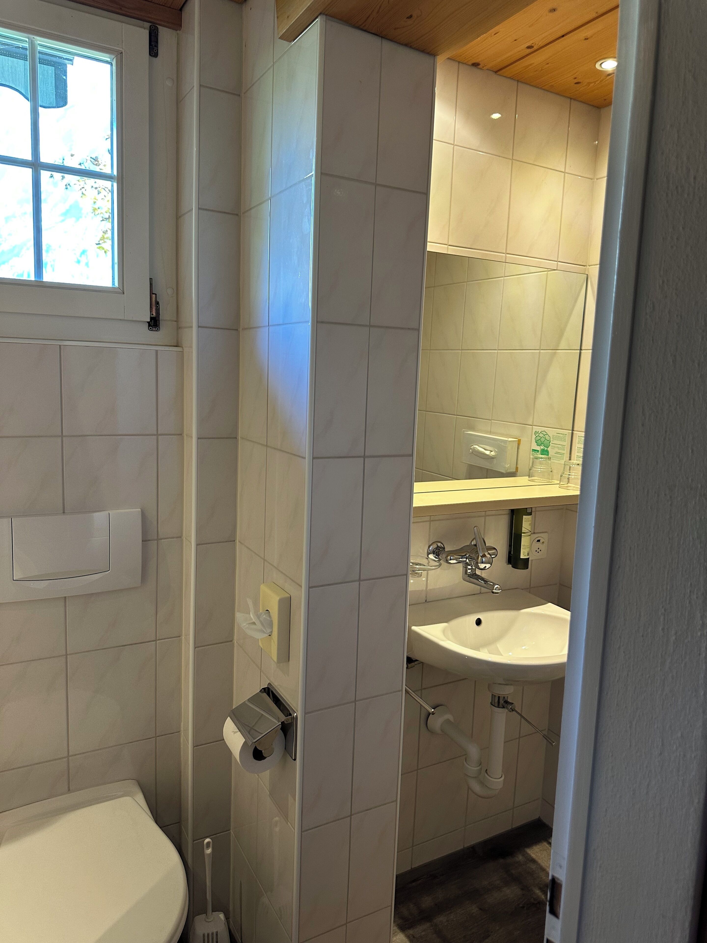 Chambre Simple Standard, vue montagne | Salle de bain