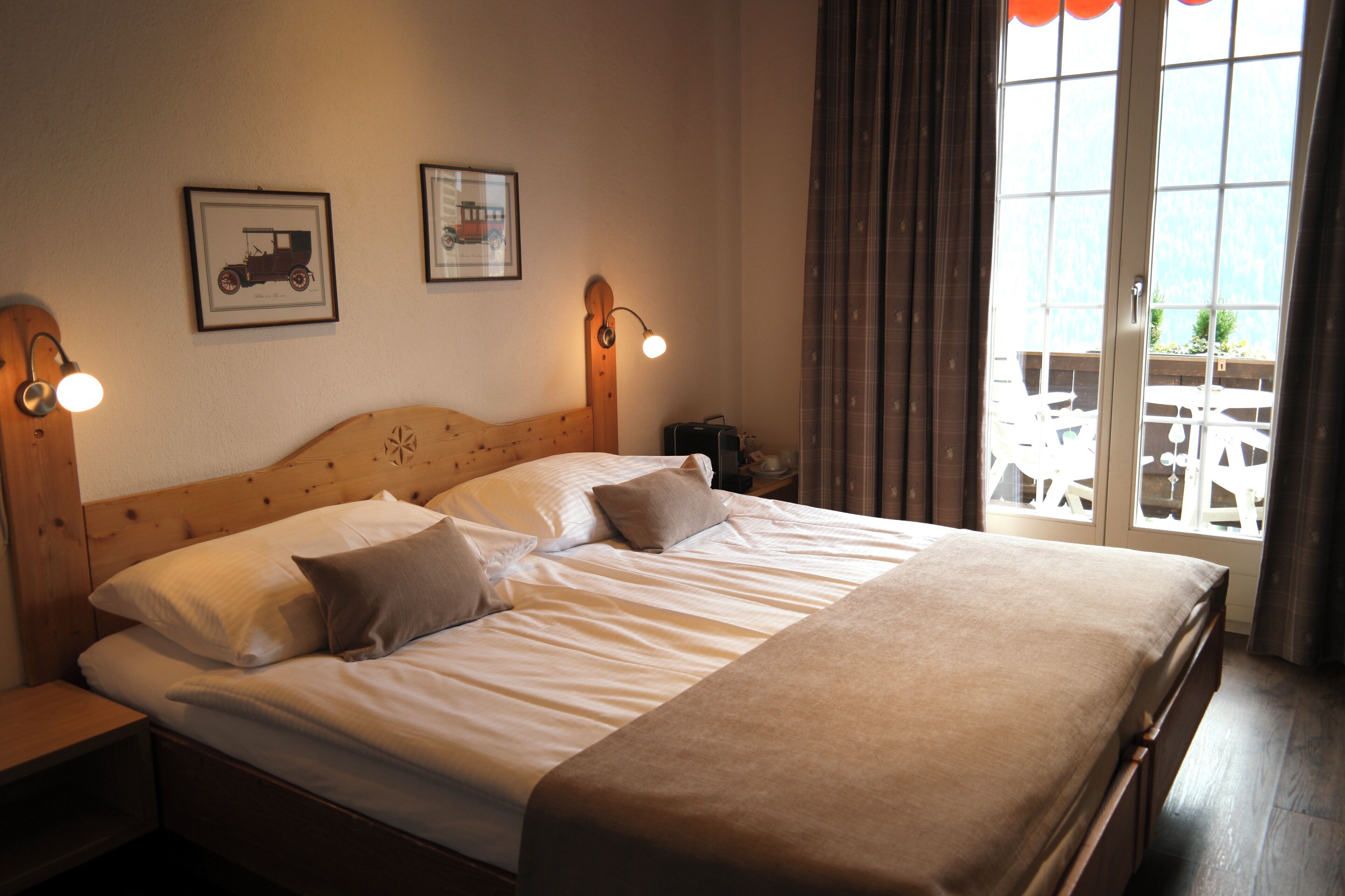 雙人房, 山景 | 低過敏寢具、羽絨被、客房內保險箱、書桌