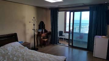 1 habitación, sistema de insonorización, wifi gratis y ropa de cama