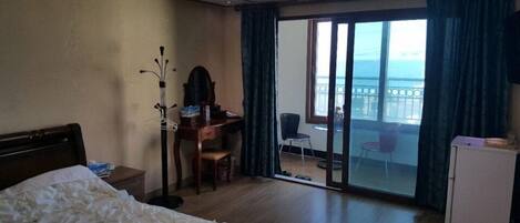 Lydisolert, wi-fi (inkludert) og sengetøy