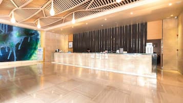 Check-in/check-out kiosk