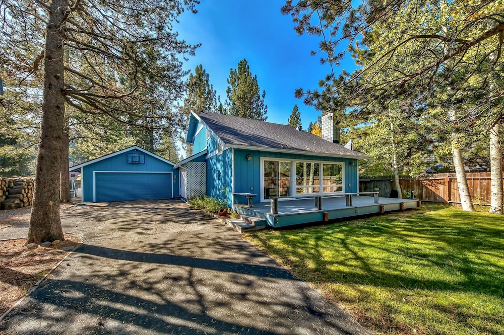 Navahoe Charming Cabin 3BR,2BA