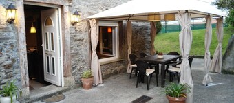 BEAUTIFUL RUSTIC HOUSE WITH CHARM