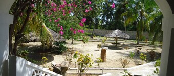 Dudu Villas n Cottages