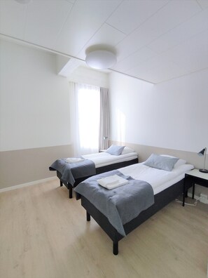 Standard Apartment | Desk, iron/ironing board, free WiFi, bed sheets - Forenom Aparthotel Varkaus (Varkaus)
