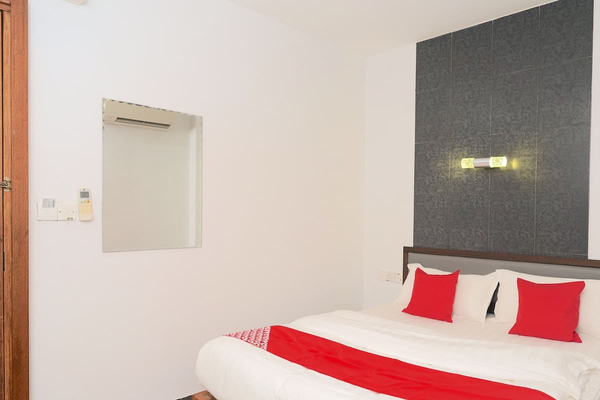 1 chambre, bureau, Wi-Fi gratuit, draps fournis