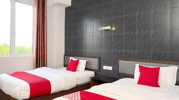 Deluxe Twin Room | 1 bedroom, desk, free WiFi, bed sheets