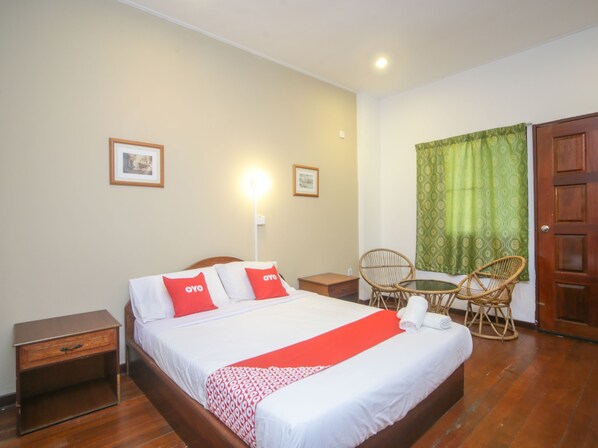 Deluxe Double Room | 1 bedroom, desk, free WiFi, bed sheets