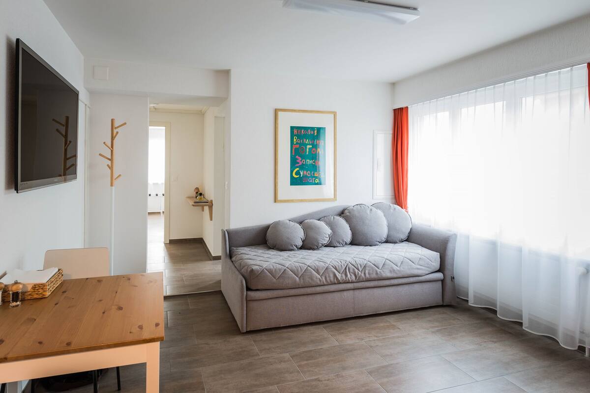 City Apartment | Living area