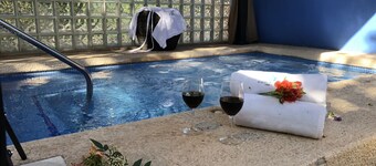 El Jardín De En Medio