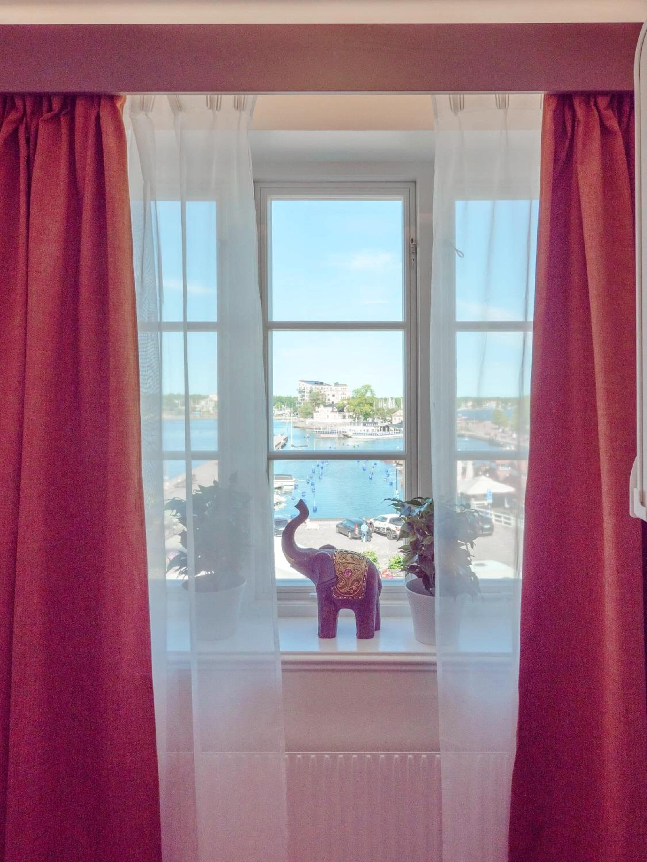 1 bedroom, desk, blackout curtains, free wifi