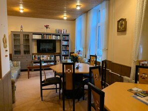 Library - Hotel Seemeile (Cuxhaven)