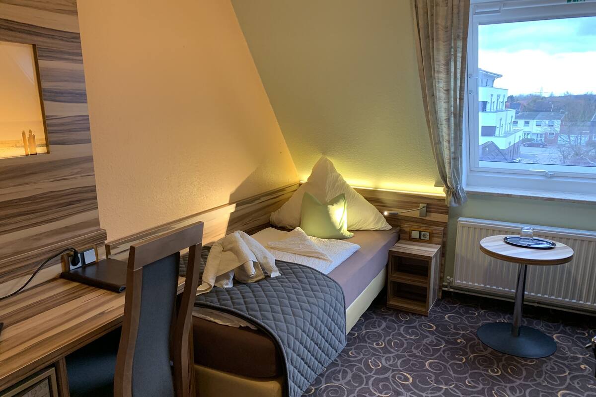 In-room safe, desk, laptop workspace, blackout drapes