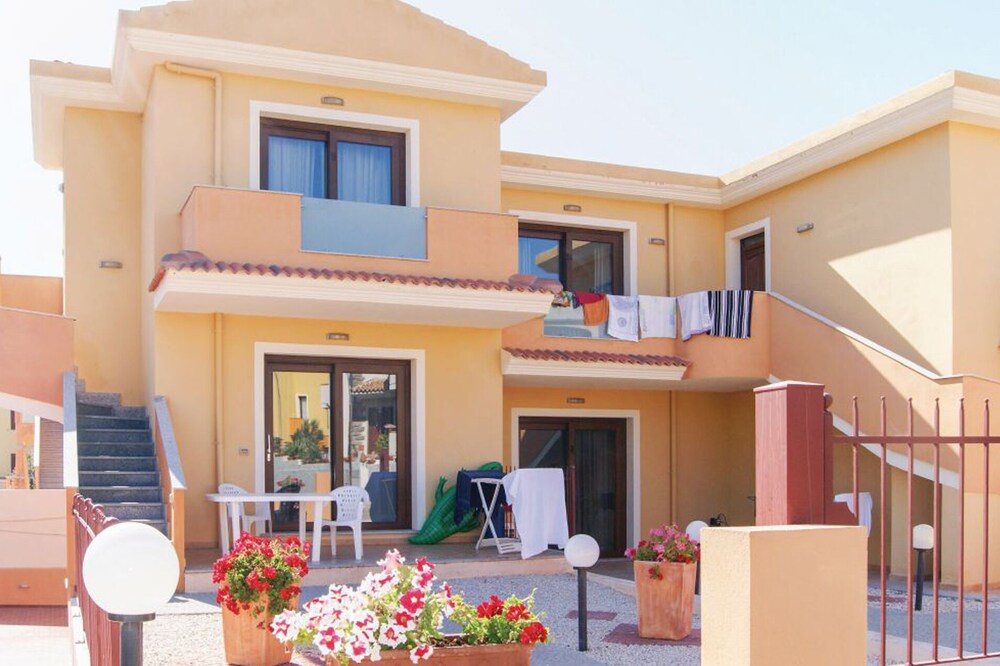 Residence Il Giglio near the sea