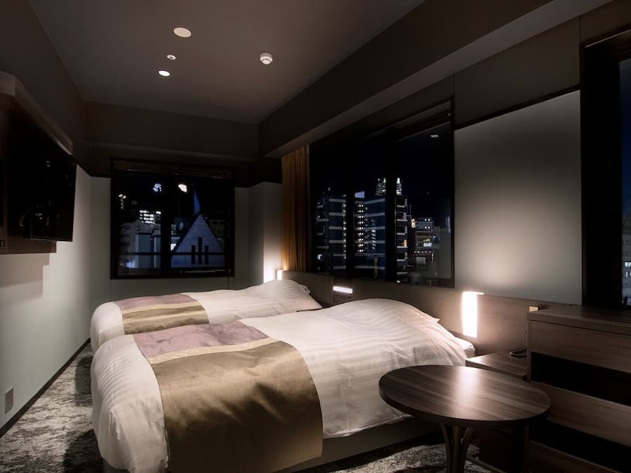 Triple Room | Blackout curtains, soundproofing, free WiFi, bed sheets