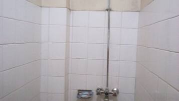 Single Room | Bathroom shower