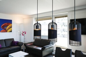 Musikbibliothek, Stereoanlage