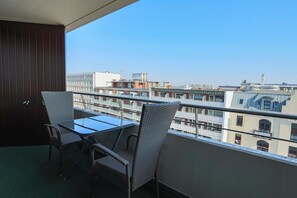 Outdoor dining - House by the sea app. 078a OB (Westerland)