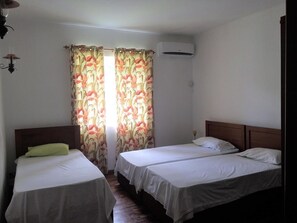 3 habitaciones y decoración personalizada 