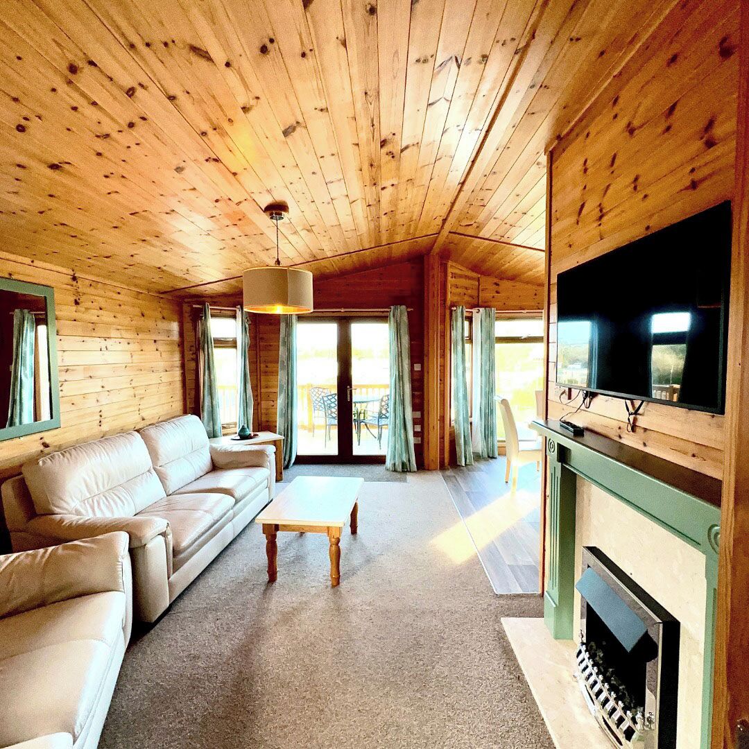 华丽活动屋 | 起居区 | 平板电视